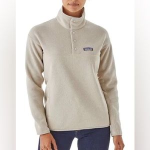 PATAGONIA Women's Lightweight Better Sweater Marsupial Pullover in Cream/Beige